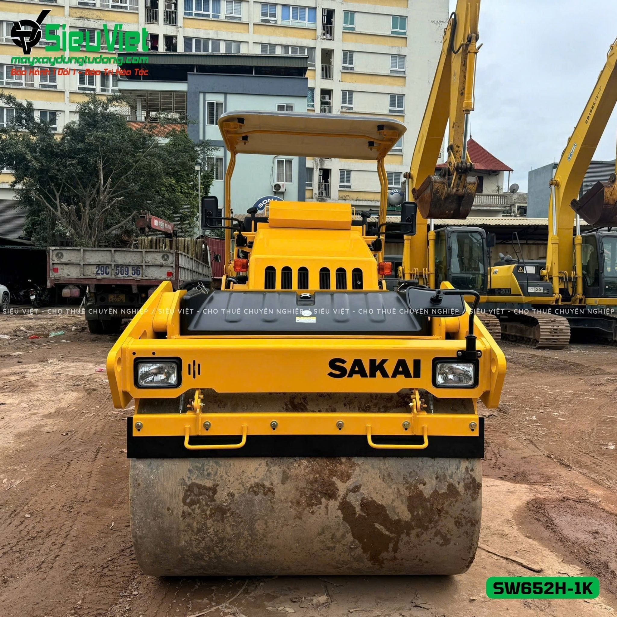 Xe lu rung nhỏ 8 tấn Sakai SW652H-1K Nhật Bản