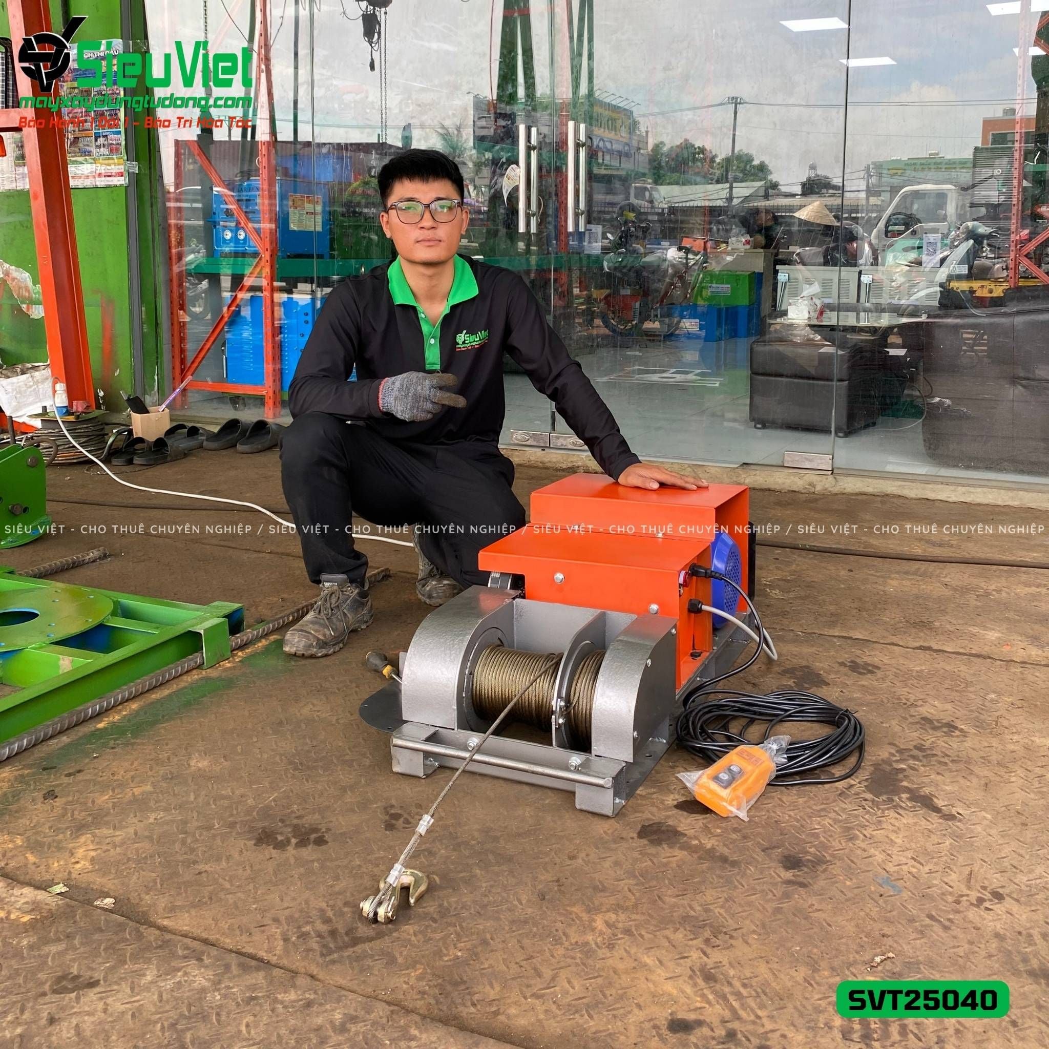 Máy tời tốc nhanh biến tần SVT25040 - 250Kg, 40m Cáp.