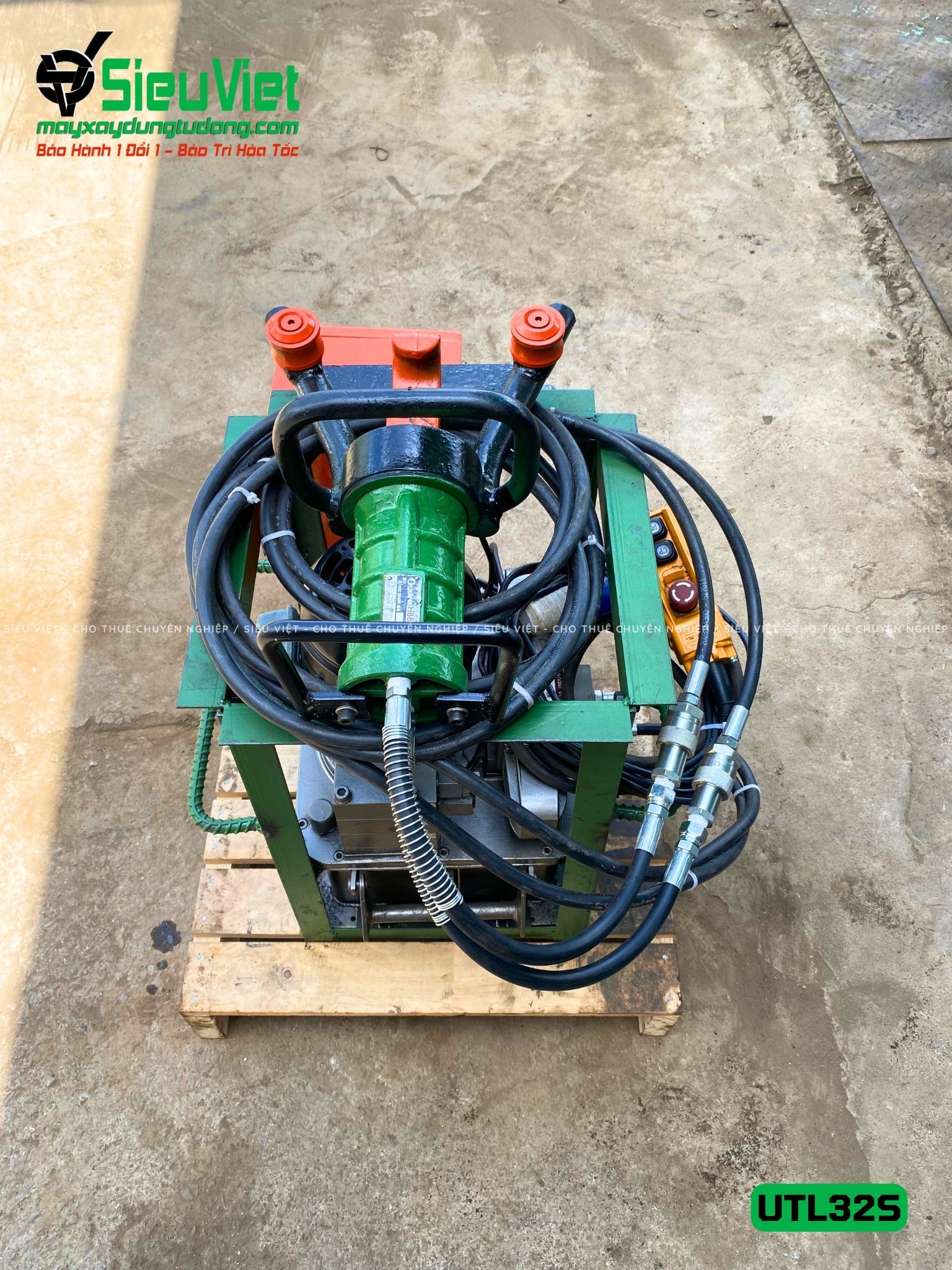Máy uốn, sửa sắt cầm tay phi 28 UTL32S - Điện 220V, Dân dụng