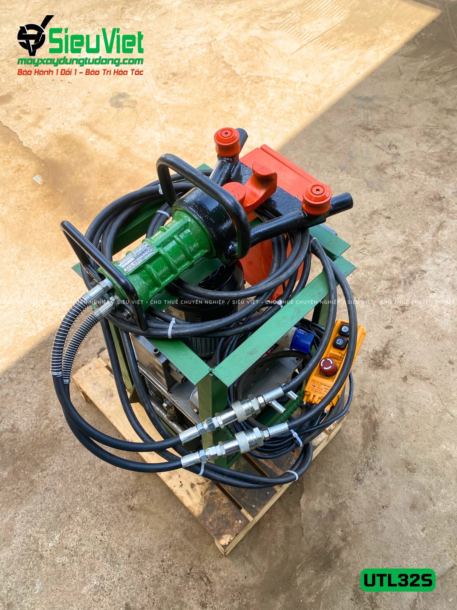 Máy uốn, sửa sắt cầm tay phi 28 UTL32S - Điện 220V, Dân dụng