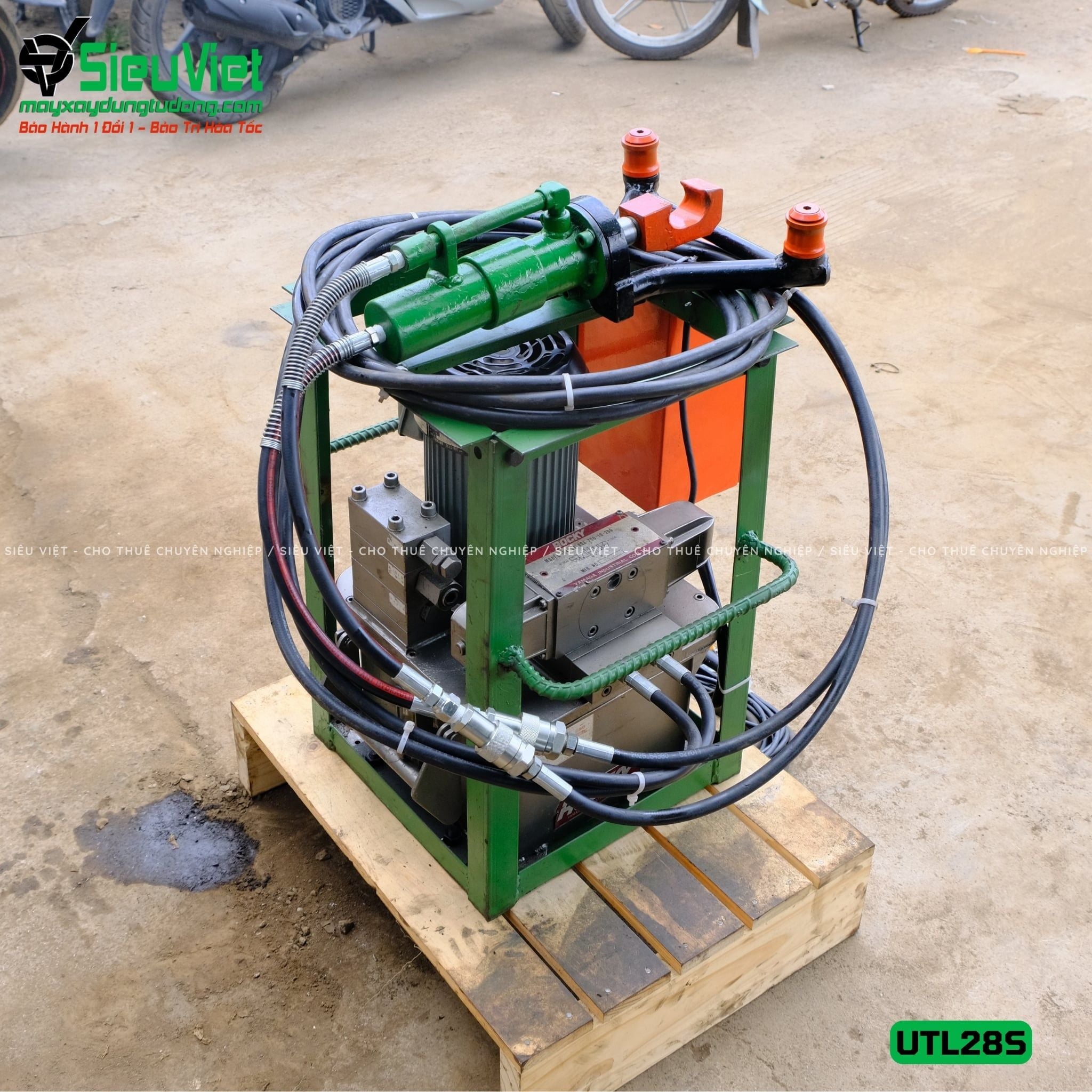 (Cũ) Máy uốn, sửa sắt cầm tay phi 25 UTL28S - Điện 220V, Dân dụng