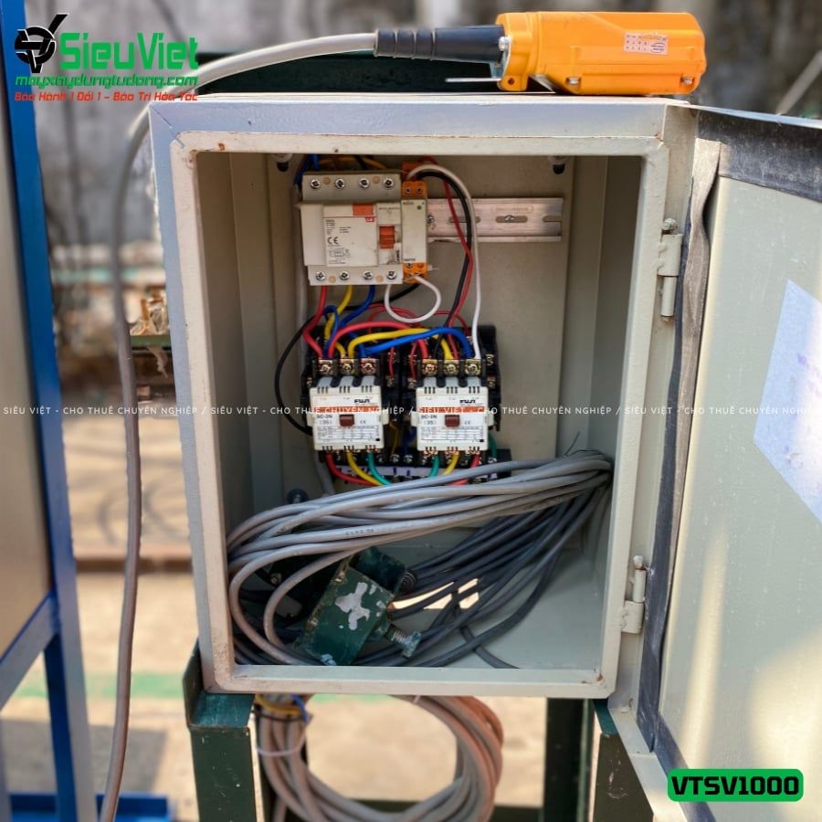 Cho thuê vận thăng Cao 6M 500kg VTSV500 - Điện 380v, 3 pha