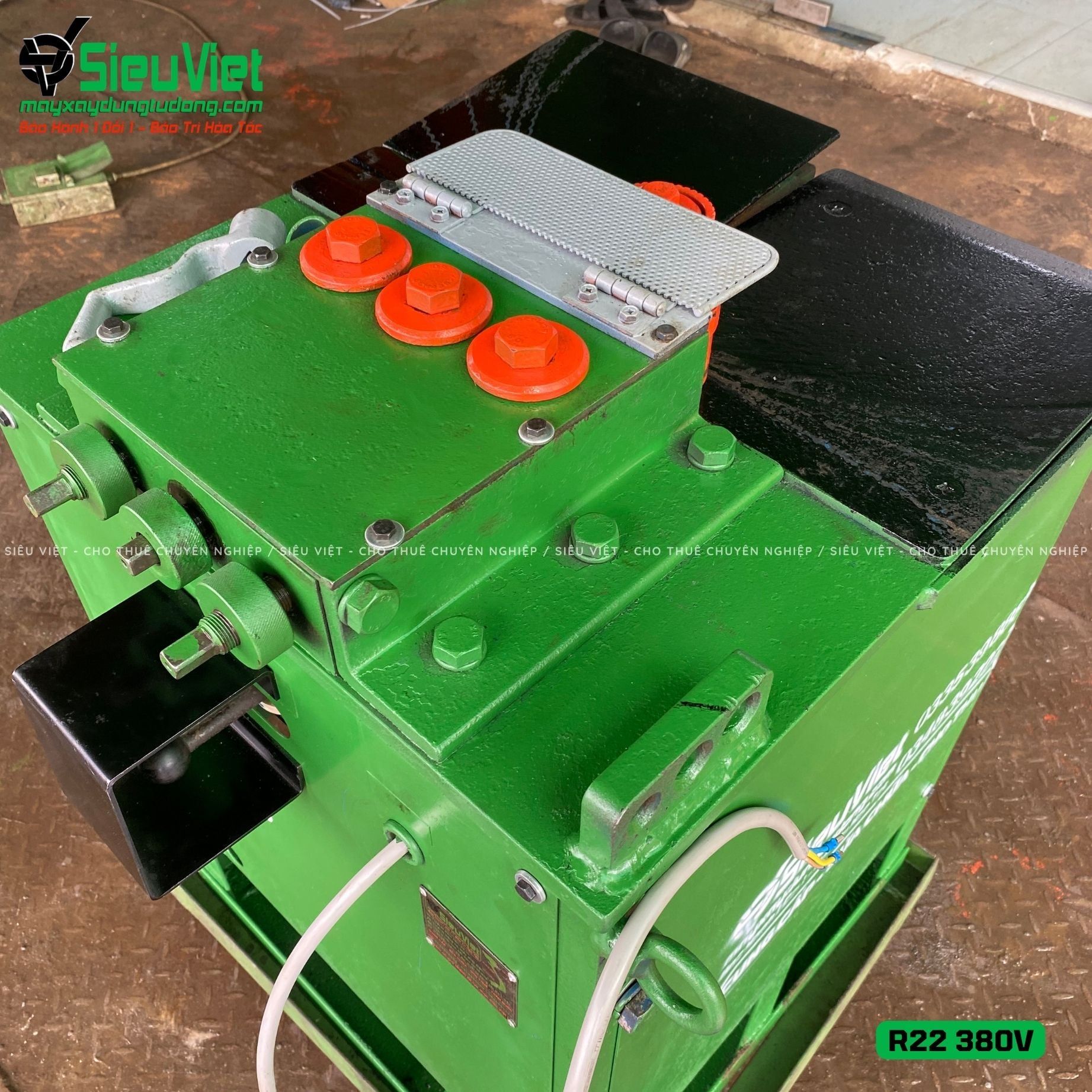 Thuê Tháng Máy uốn tròn sắt phi 10-20 R22 - Điện 380V, 3 Pha