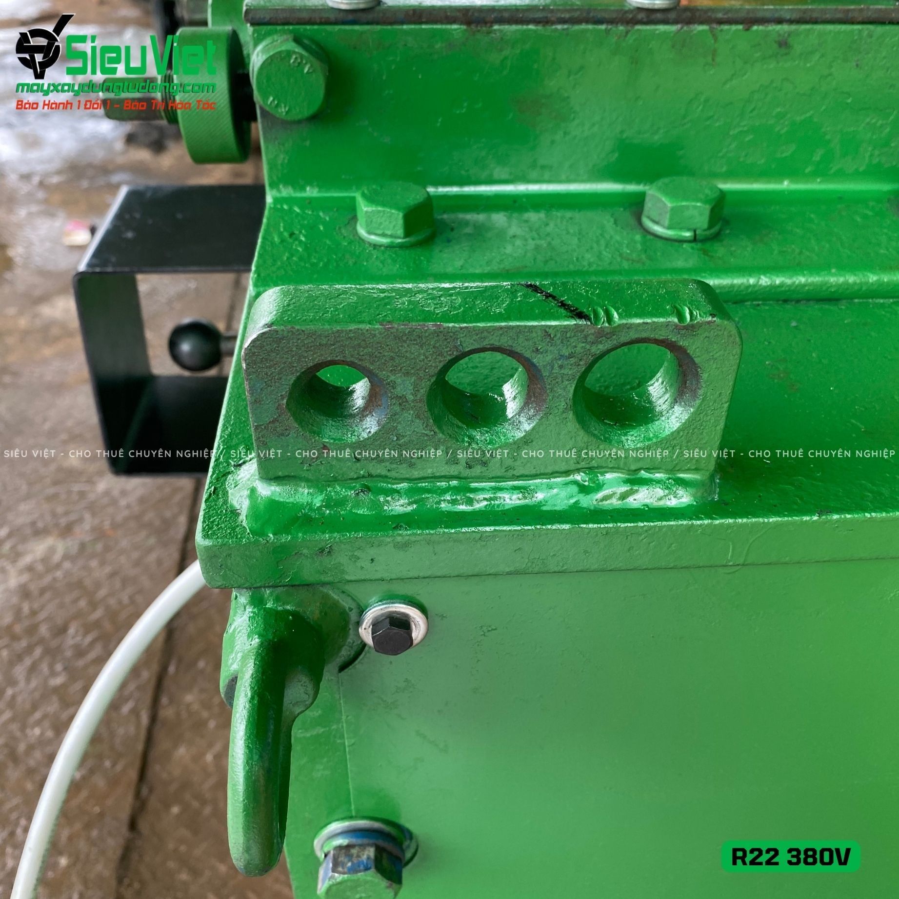 Thuê Tháng Máy uốn tròn sắt phi 10-20 R22 - Điện 380V, 3 Pha
