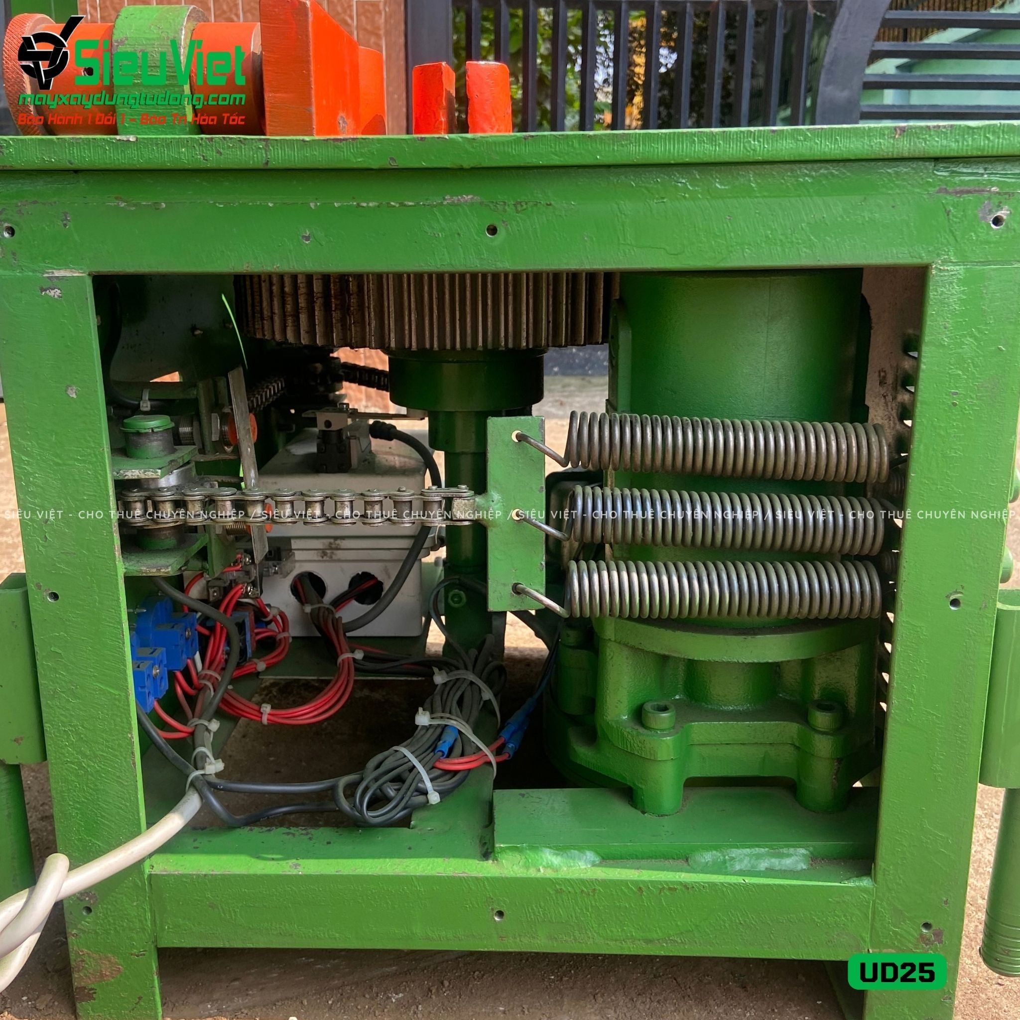 (Cũ) Máy uốn sắt phi 25 UD25 Hàn Quốc - Điện 220V, 1 Pha (Loại 1)