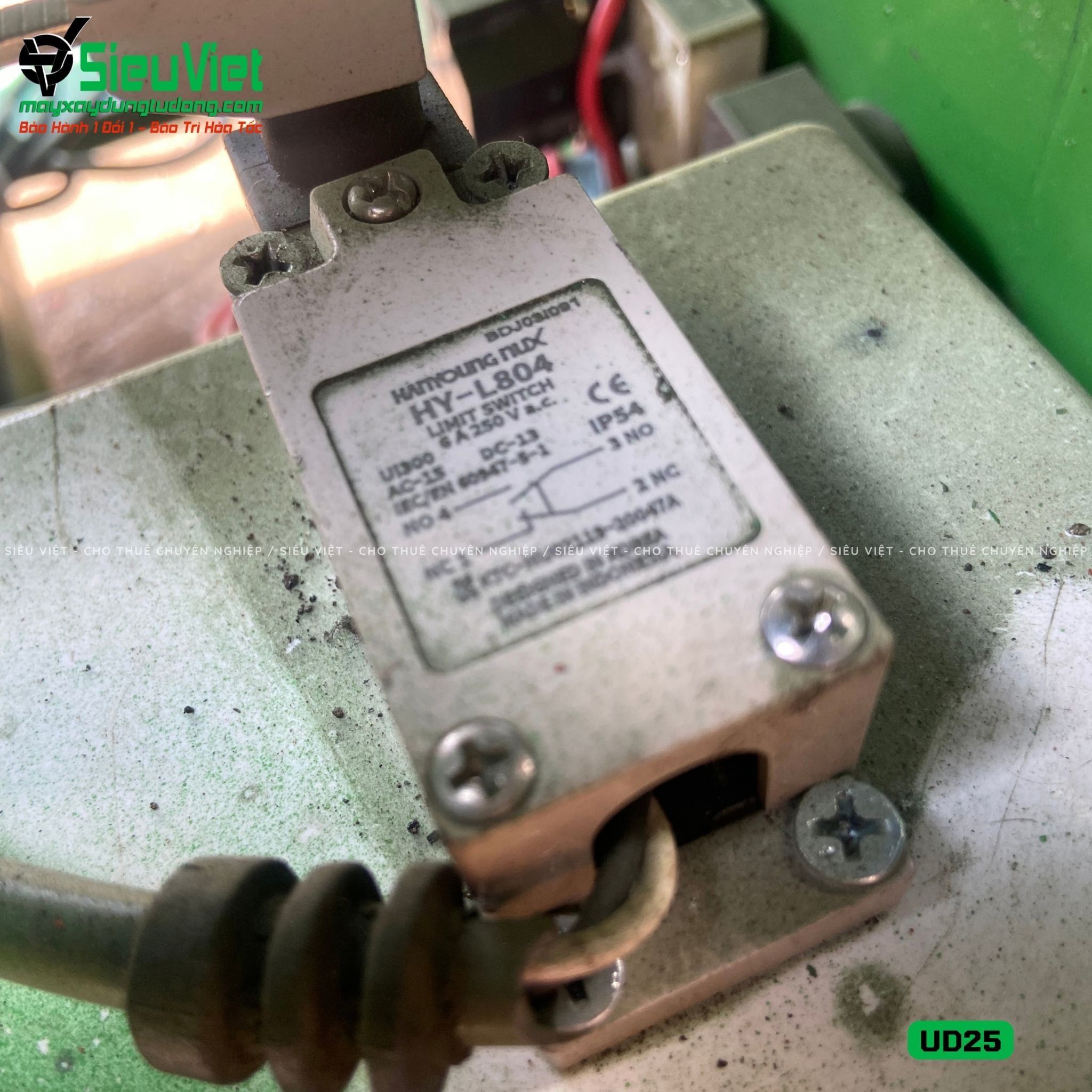Thuê Ngày Máy uốn sắt phi 6-25mm UD25 Hàn Quốc - Điện 220V, 1 Pha