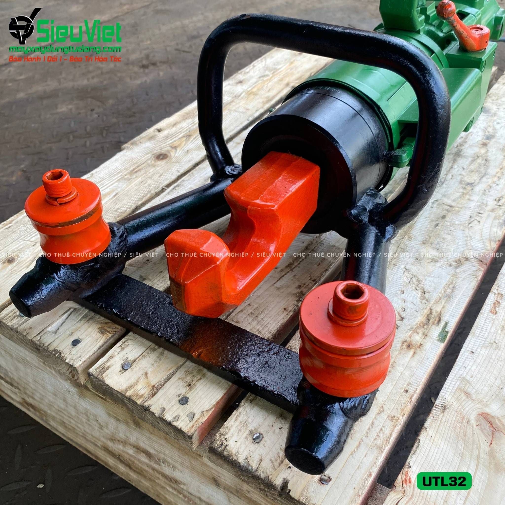 (Cũ) Máy uốn, sửa sắt cầm tay phi 32 UTL32 Nhật Bản - Điện 220v (Loại 1)