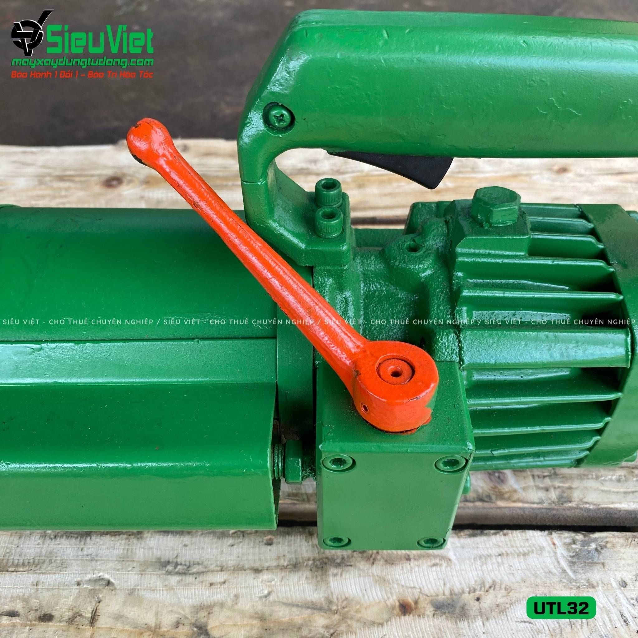 (Cũ) Máy uốn, sửa sắt cầm tay phi 32 UTL32 Nhật Bản - Điện 220v (Loại 1)