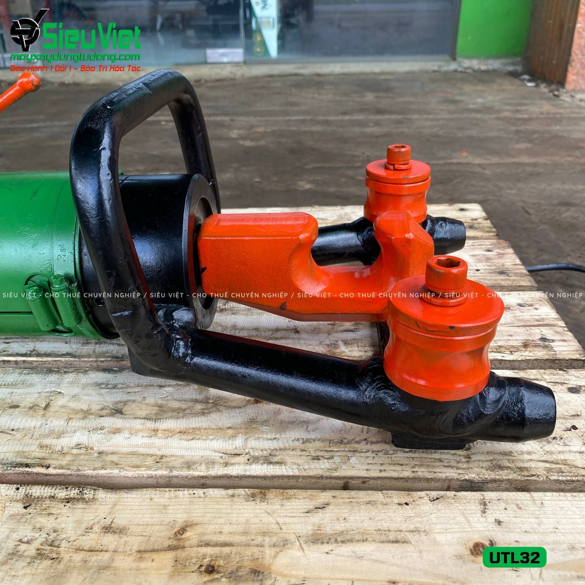 (Cũ) Máy uốn, sửa sắt cầm tay phi 32 UTL32 Nhật Bản - Điện 220v (Loại 1)