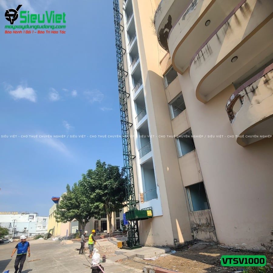 Cho thuê vận thăng Cao 36M 1000kg VTSV1000 - Điện 380v, 3 pha
