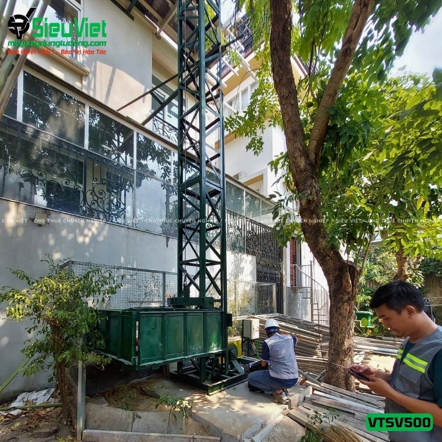 Cho thuê vận thăng Cao 18M 500kg VTSV500 - Điện 380v, 3 pha