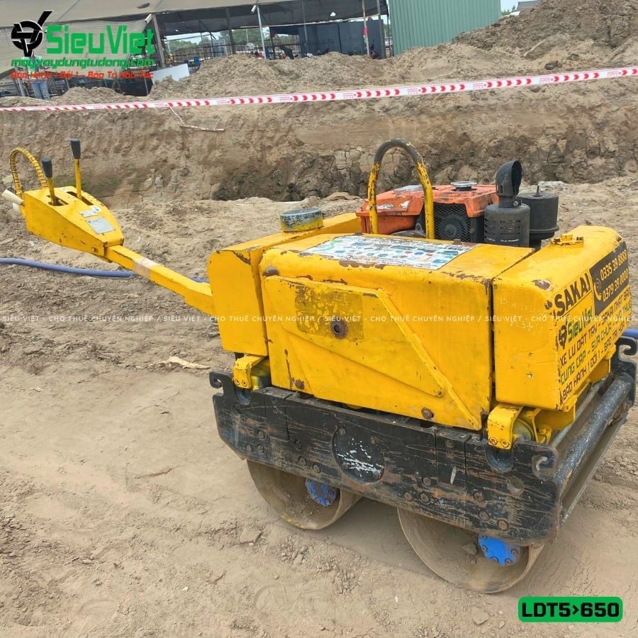 Thuê Tháng Xe lu dắt tay LDT 500-650kg (Dầu Diesel)