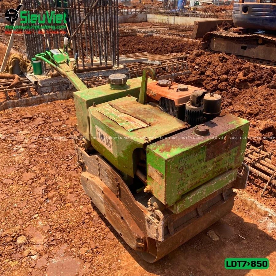 Thuê Tháng Xe lu rung dắt tay LDT78 700-850kg (Dầu Diesel)