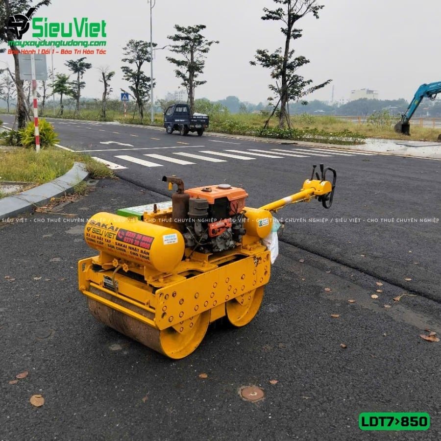 Thuê Tháng Xe lu rung dắt tay LDT78 700-850kg (Dầu Diesel)