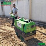 (Cho Thuê Ngày) Xe lu dắt tay 700Kg-850kg Nhật Bản - Động cơ Diesel