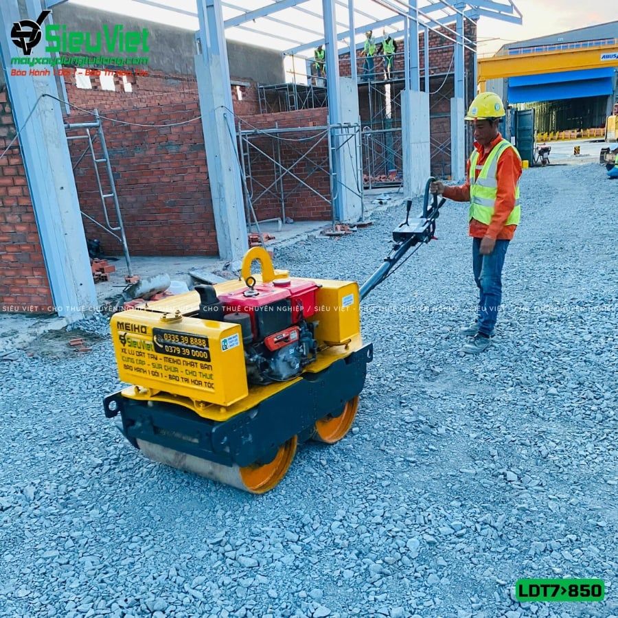 Thuê Tháng Xe lu dắt tay 700Kg-850kg Nhật Bản - Động cơ Diesel