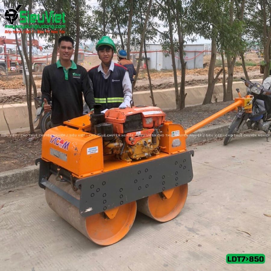 Thuê Tháng Xe lu dắt tay 700Kg-850kg Nhật Bản - Động cơ Diesel