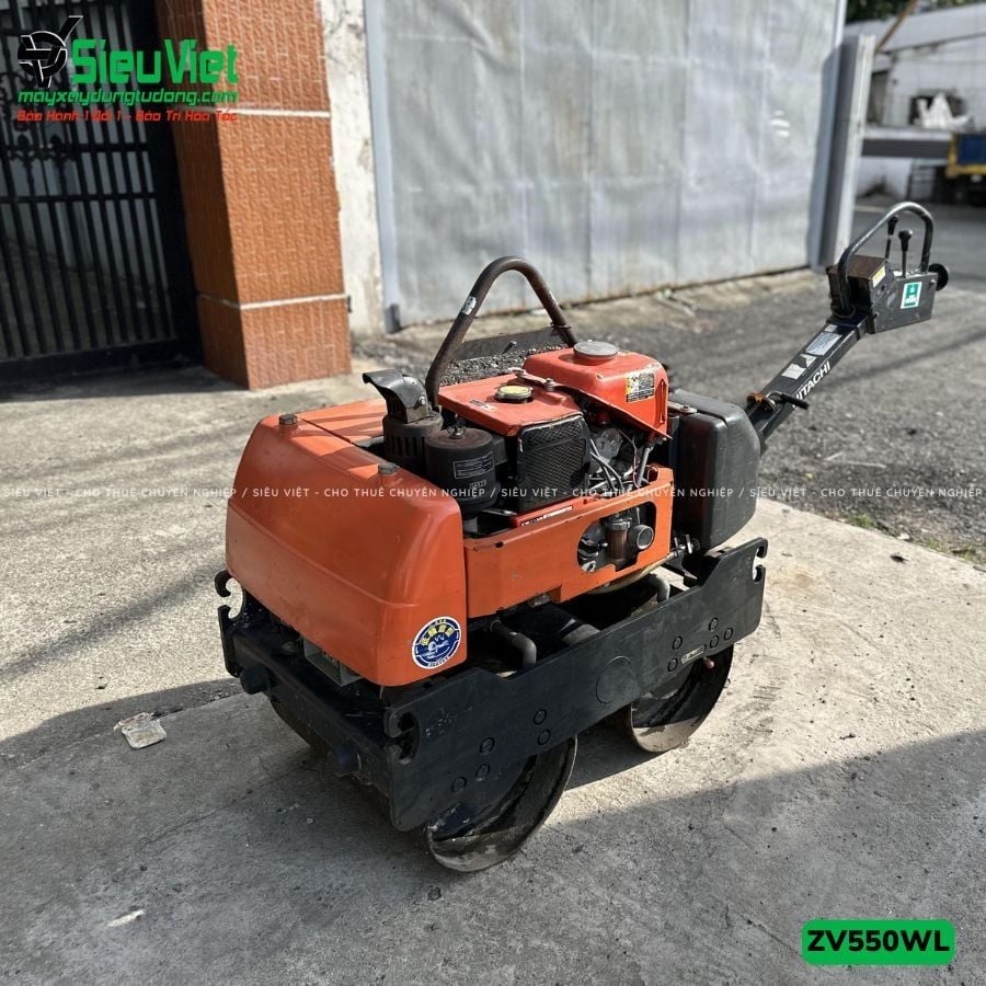 Xe lu rung dắt tay 583Kg Hitachi ZV550WL Nhật Bản (10256)