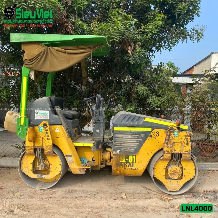 Thuê Tháng Xe lu rung nhỏ 3-4 Tấn Nhật Bản - LNL34