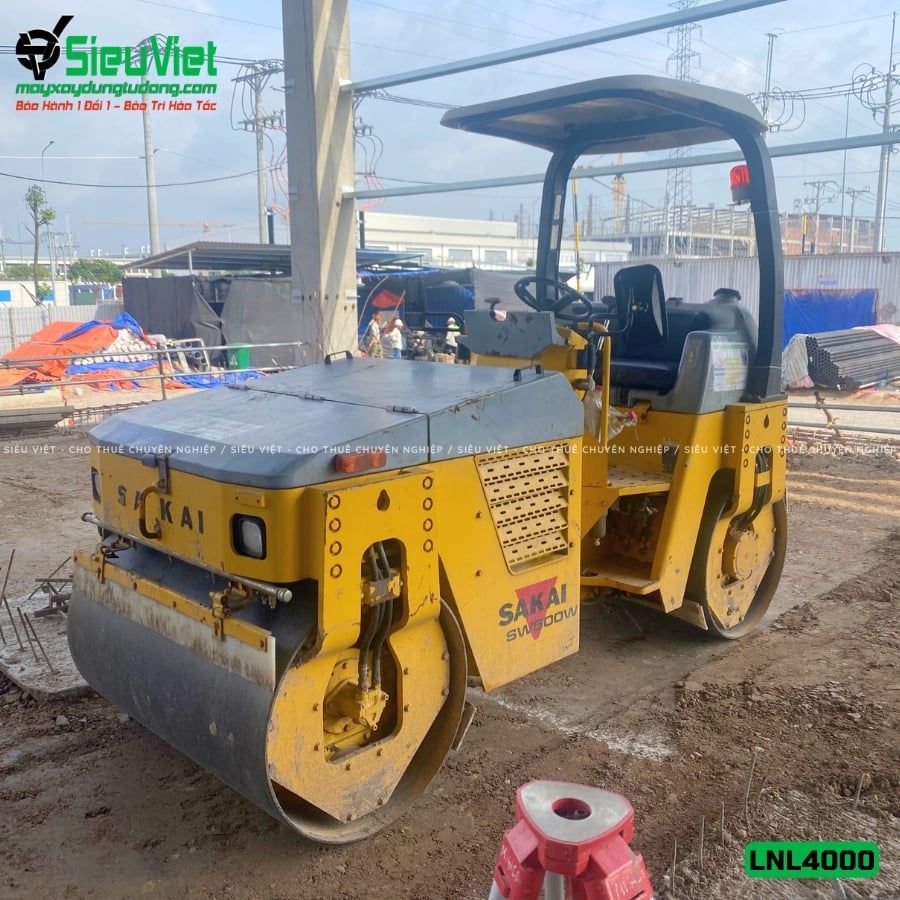 Thuê Tháng Xe lu rung nhỏ 3-4 Tấn Nhật Bản - LNL34