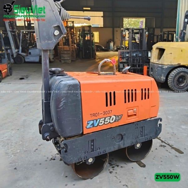 Xe lu rung dắt tay 620Kg Hitachi ZV550W Nhật Bản (11370)
