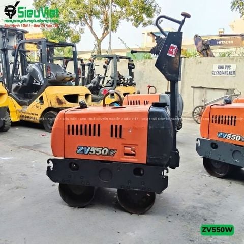 Xe lu rung dắt tay 620Kg Hitachi ZV550W Nhật Bản (11370)