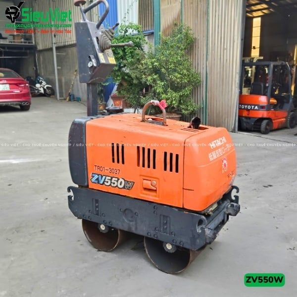 Xe lu rung dắt tay 620Kg Hitachi ZV550W Nhật Bản (11370)