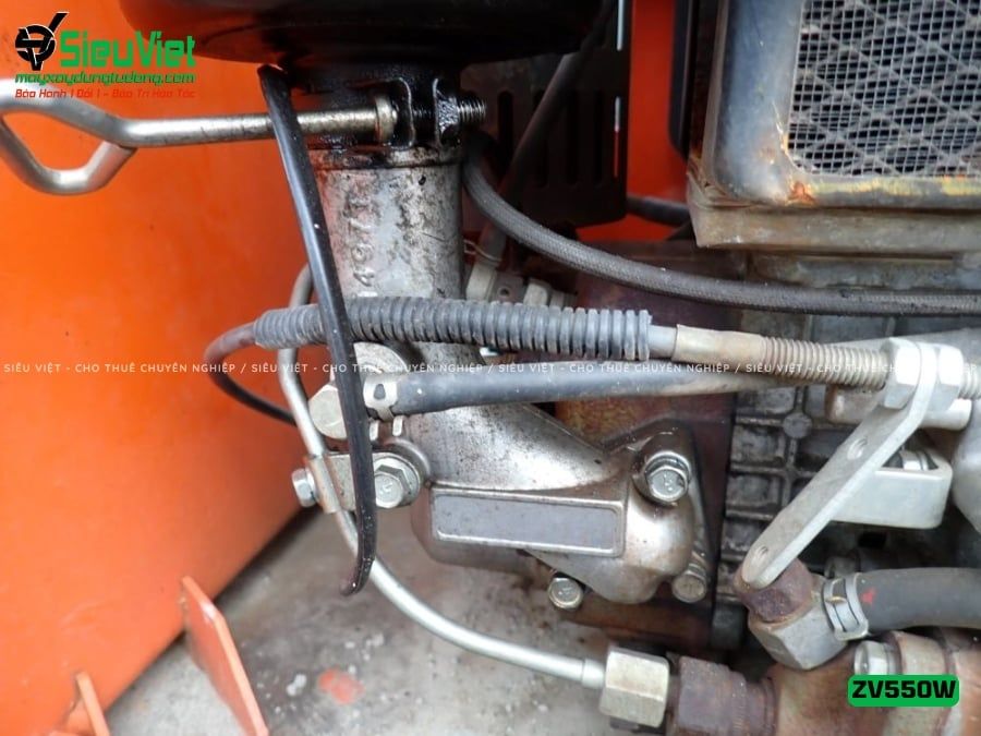 Xe lu rung dắt tay 620Kg Hitachi ZV550W Nhật Bản (11229)