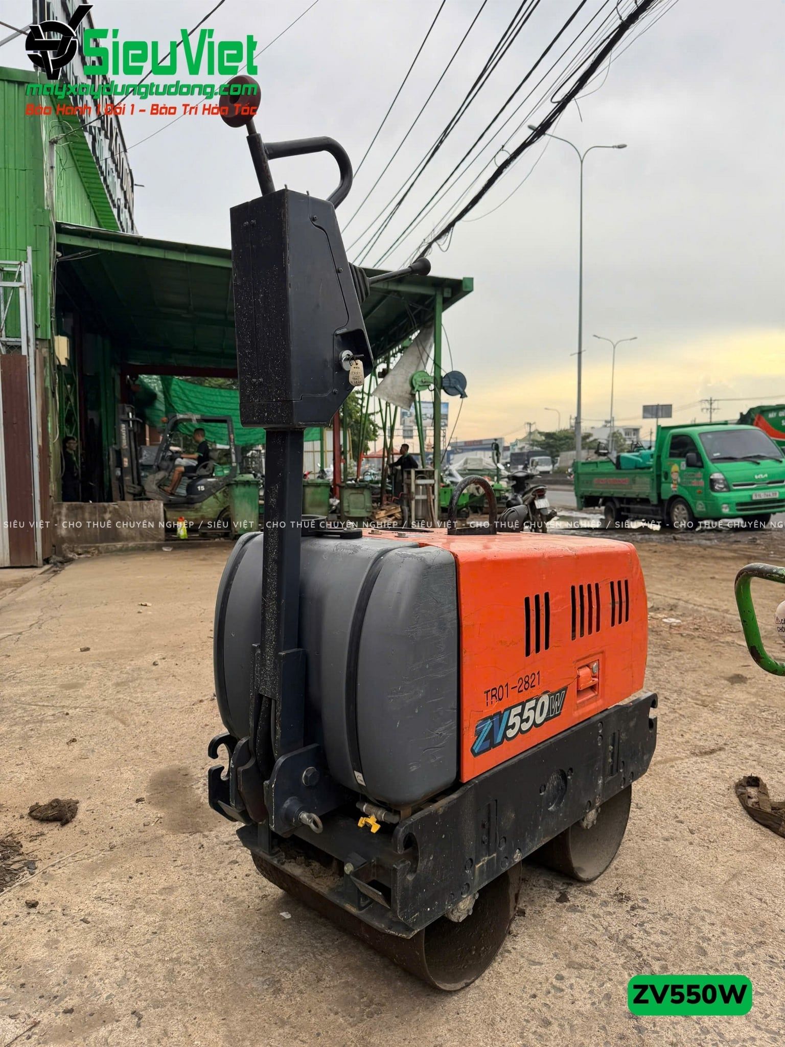 Xe lu rung dắt tay 625Kg Hitachi ZV550W Nhật Bản (11289)
