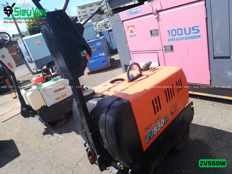 Xe lu rung dắt tay 620Kg Hitachi ZV550W Nhật Bản (11376)