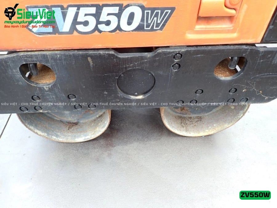 Xe lu rung dắt tay 620Kg Hitachi ZV550W Nhật Bản (11369)