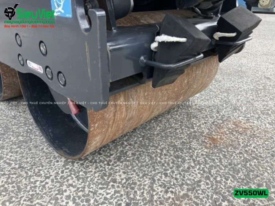 Xe lu rung dắt tay 600Kg Hitachi ZV550WL Nhật Bản (10457)