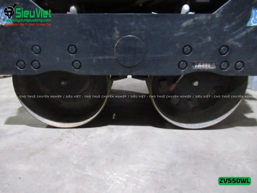 Xe lu rung dắt tay 600Kg Hitachi ZV550WL Nhật Bản (10717)