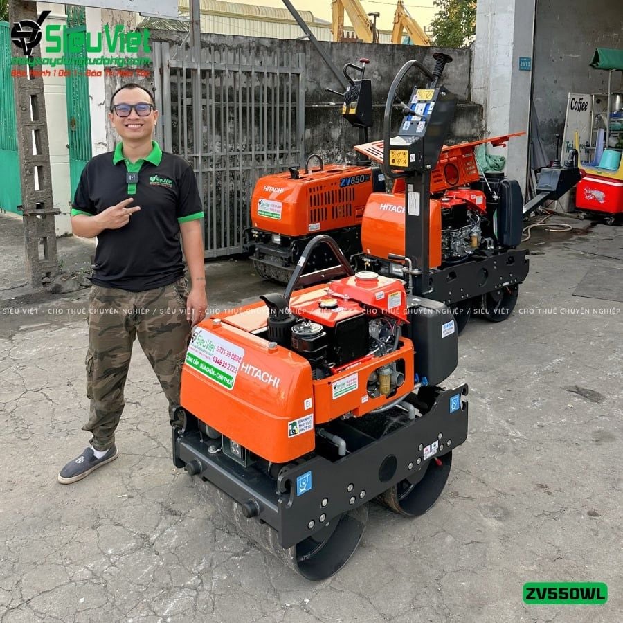 Xe lu rung dắt tay 600Kg Hitachi ZV550WL Nhật Bản (11078)