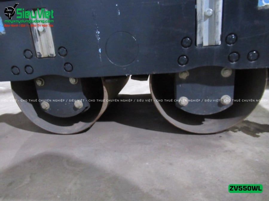 Xe lu rung dắt tay 600Kg Hitachi ZV550WL Nhật Bản (10717)