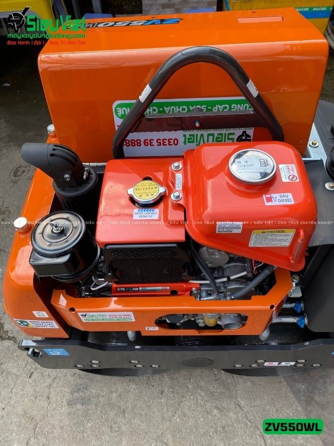 Xe lu rung dắt tay 600Kg Hitachi ZV550WL Nhật Bản (11078)
