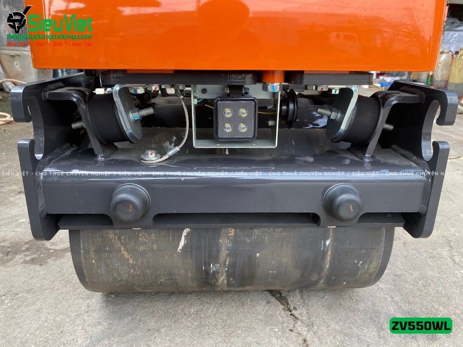 Xe lu rung dắt tay 600Kg Hitachi ZV550WL Nhật Bản (11078)