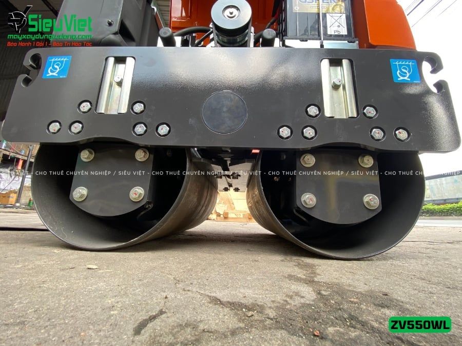 Xe lu rung dắt tay 600Kg Hitachi ZV550WL Nhật Bản (11078)