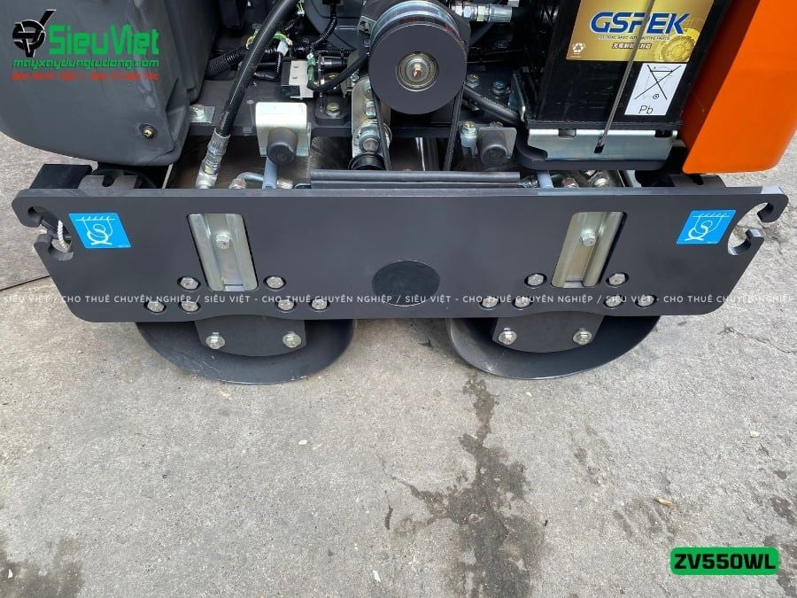 Xe lu rung dắt tay 600Kg Hitachi ZV550WL Nhật Bản (11078)