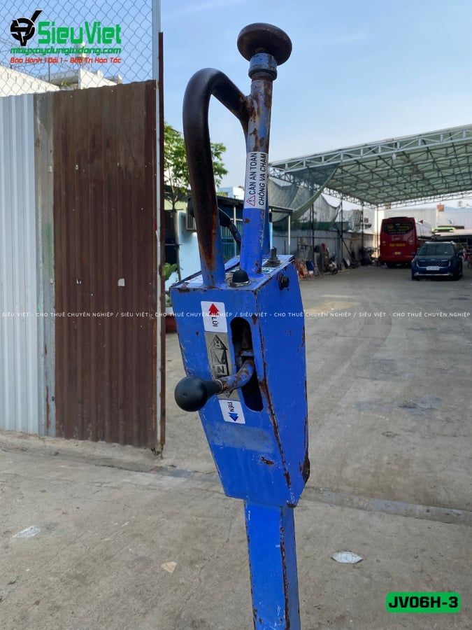 Xe lu rung dắt tay 600Kg Komatsu JV06H-3 Nhật Bản (JV06H35281)