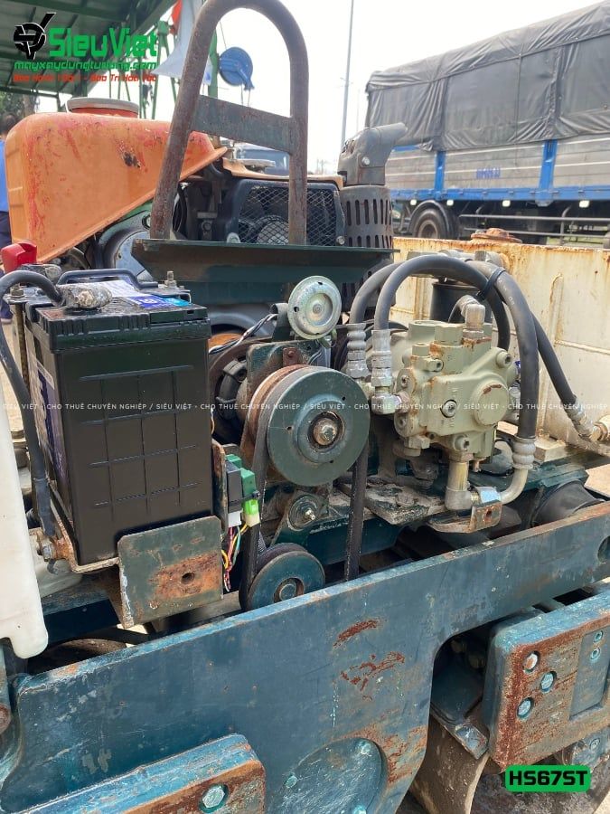 Xe lu rung dắt tay 750Kg Sakai HS67ST Nhật Bản (5HS210126)