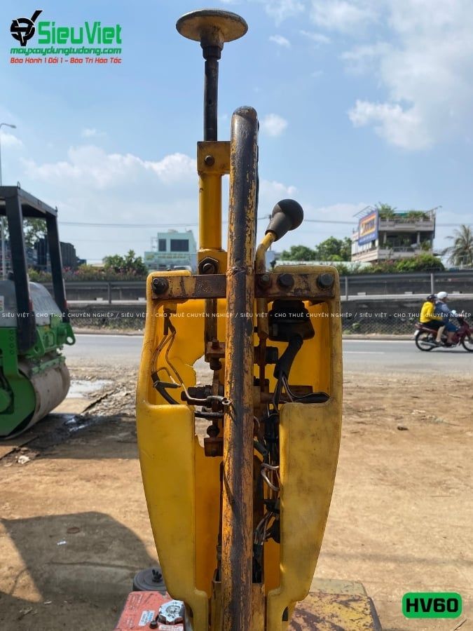 Xe lu rung dắt tay 650Kg Sakai HV60 Nhật Bản (VHV1232294)