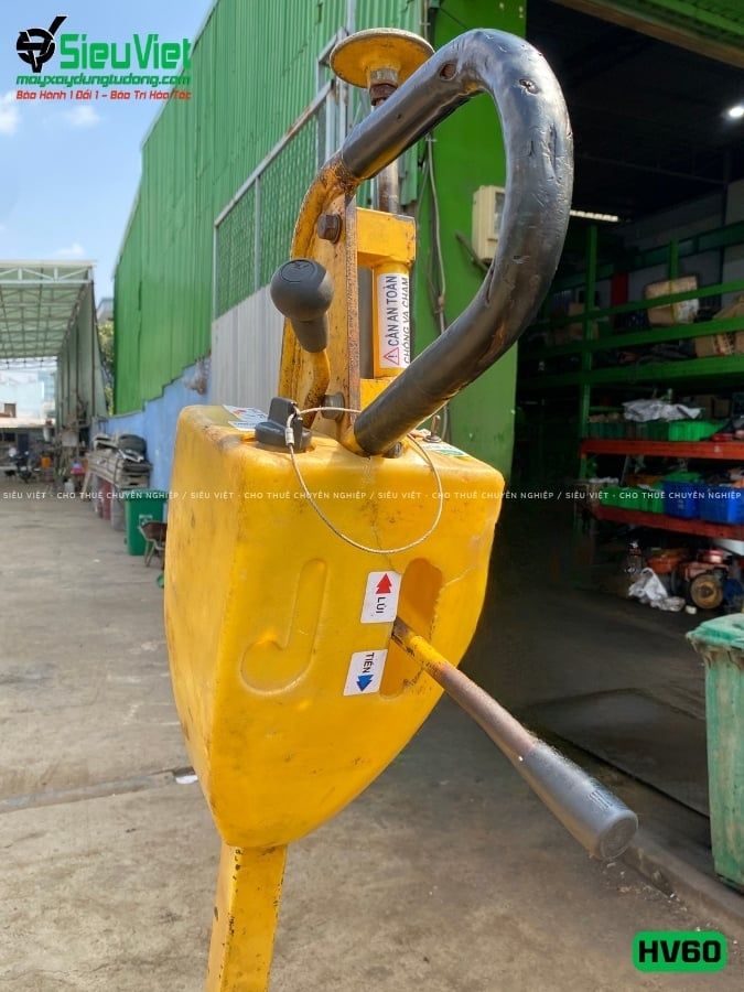 Xe lu rung dắt tay 650Kg Sakai HV60 Nhật Bản (VHV1232294)