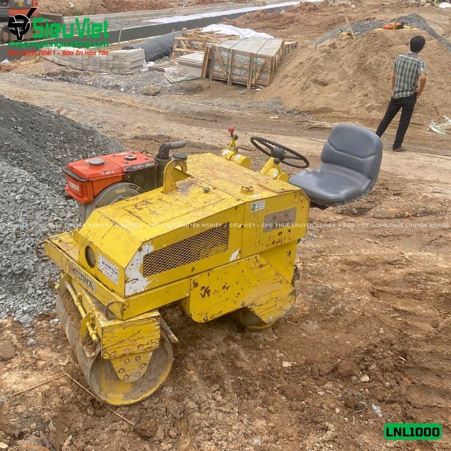 Thuê Ngày Xe lu rung nhỏ 1-1.2 tấn Nhật Bản - LNL12