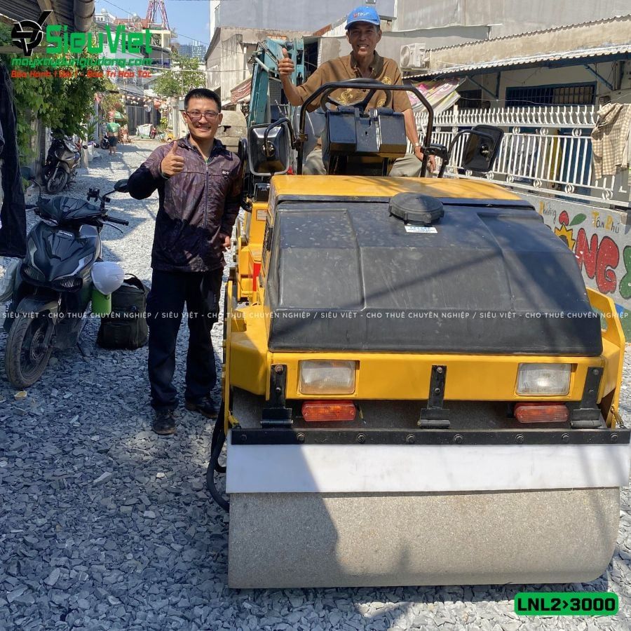 Thuê Ngày Xe lu rung nhỏ 2-3 Tấn Nhật Bản - LNL23