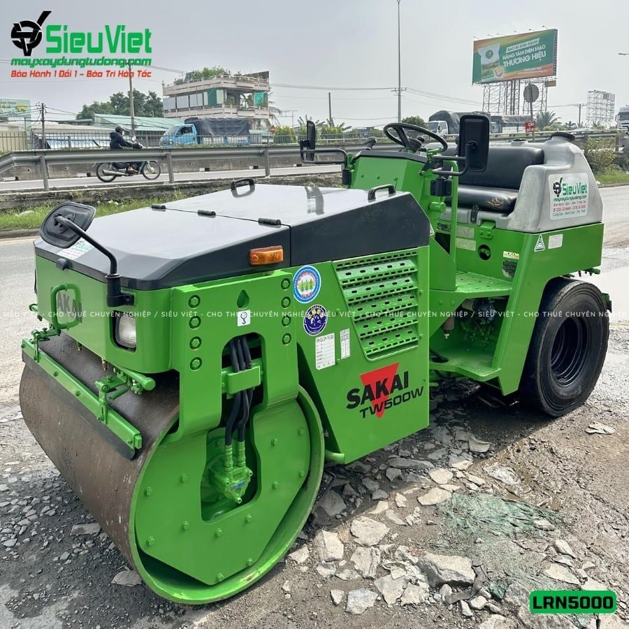 Thuê Tháng Xe lu rung 5 > 7 Tấn Nhật Bản (Sakai, Hitachi, Bomag...)