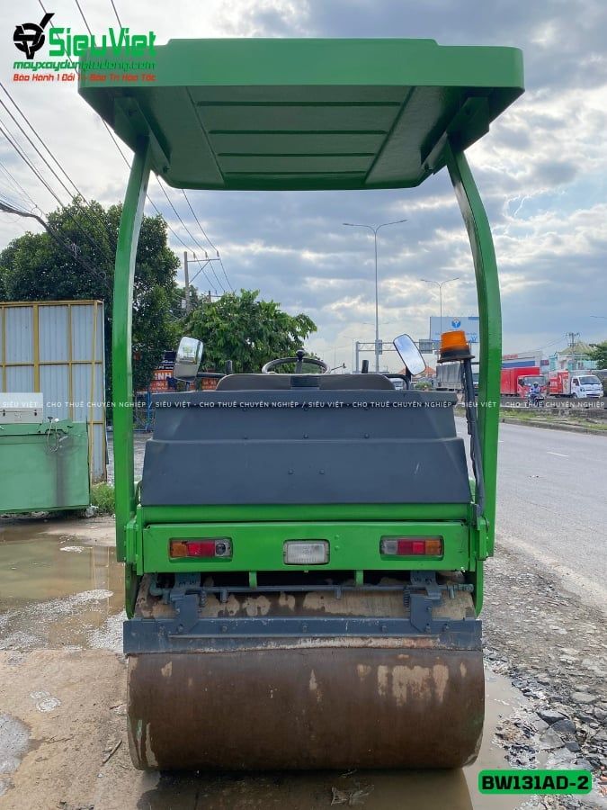 Xe lu rung nhỏ 4 tấn Bomag BW131AD-2 Đức (01513)