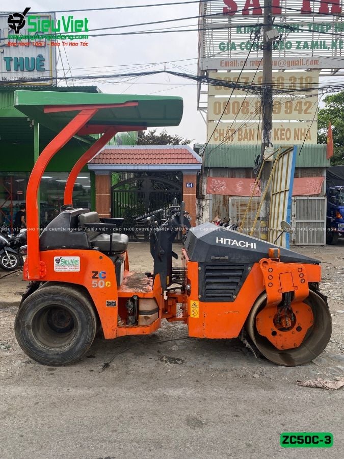 Xe lu rung nhỏ 3.6 tấn Hitachi ZC50C-3 Nhật Bản (34221)