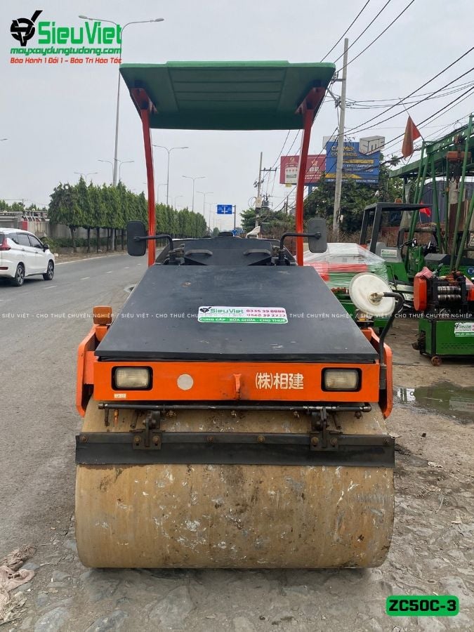 Xe lu rung nhỏ 3.6 tấn Hitachi ZC50C-3 Nhật Bản (34221)