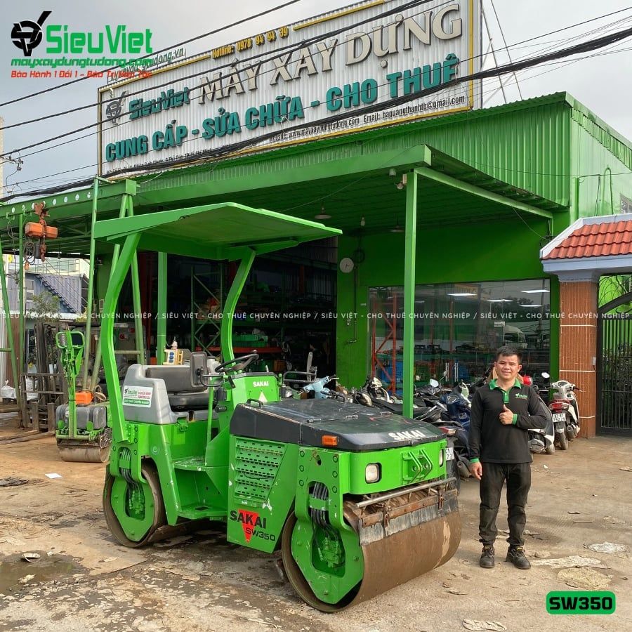 Xe lu rung nhỏ 2.8 tấn Sakai SW350-1 Nhật Bản (VSW1410493)